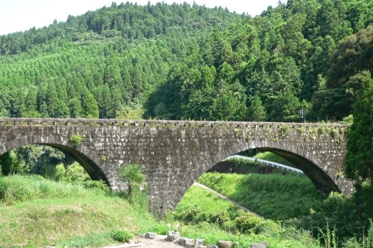 月の木川橋（めがね橋）