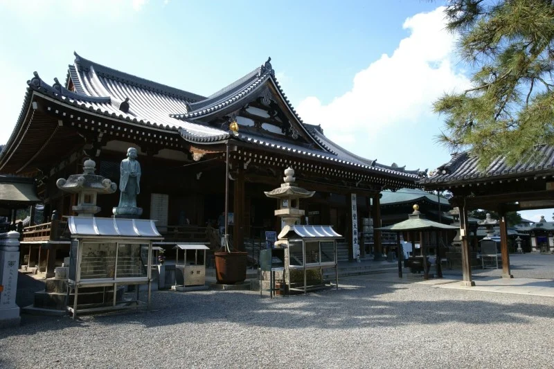 総本山善通寺