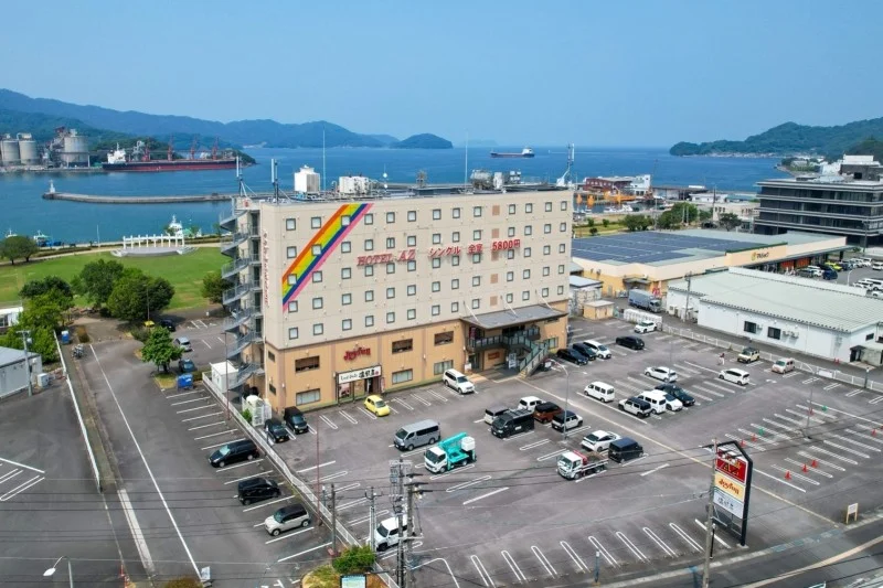 大分津久見店