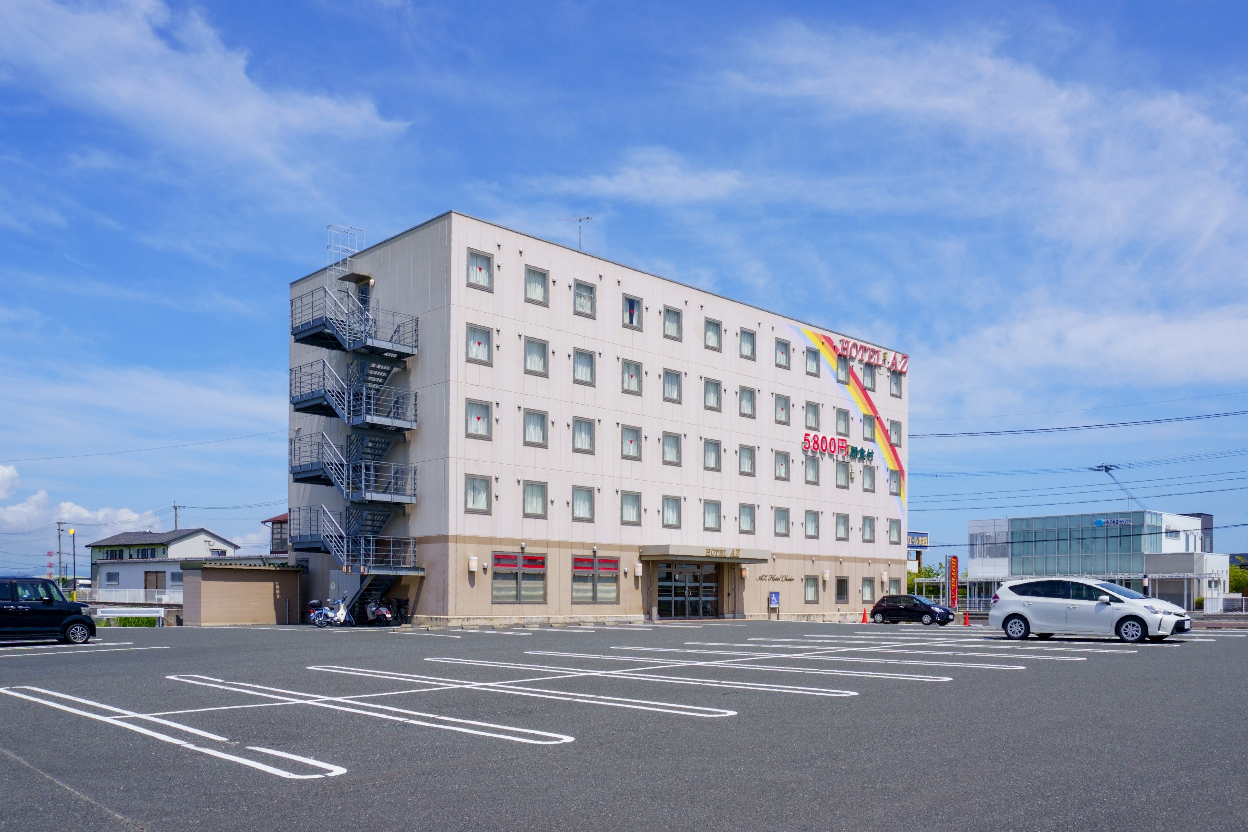 福岡築上店